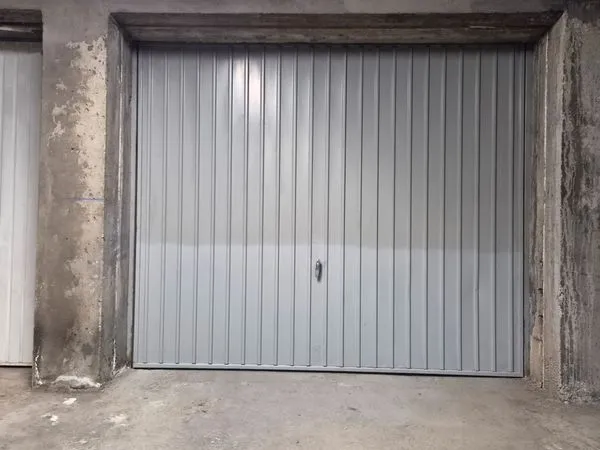 Vends garage residence LE BONAPARTE ROMANS