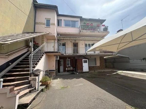 Appartement 6 pièces 130 m²