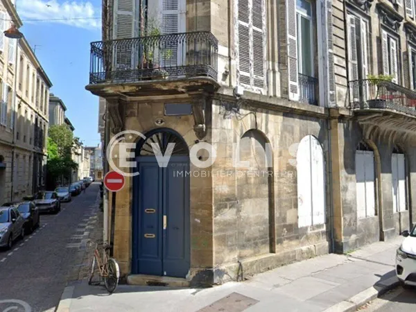 Bureaux 167 m²