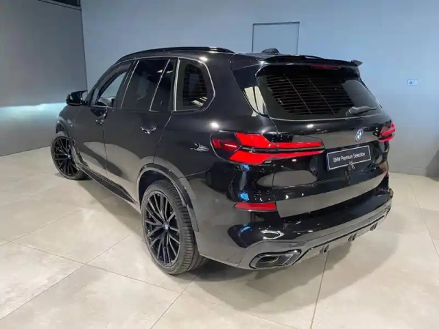 Bmw X5 xdrive50e 489ch m sport — photo 7