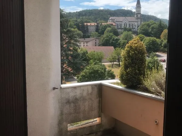 Duplex 120 m², 4 chambres, vielle ville, terrasse, parking