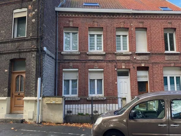 Immeuble de rapport 150 m²