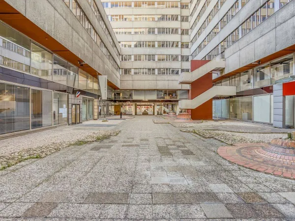 Bureaux 105 m²