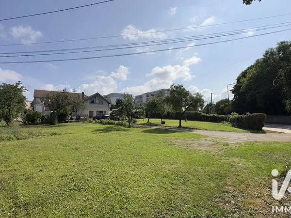 Terrain 1200 m²