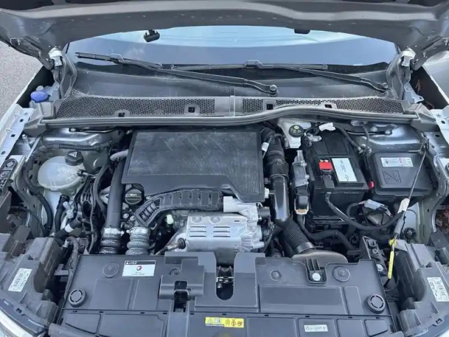 Citroën C4 puretech 130 s&amp;s bvm6 feel pack — photo 7