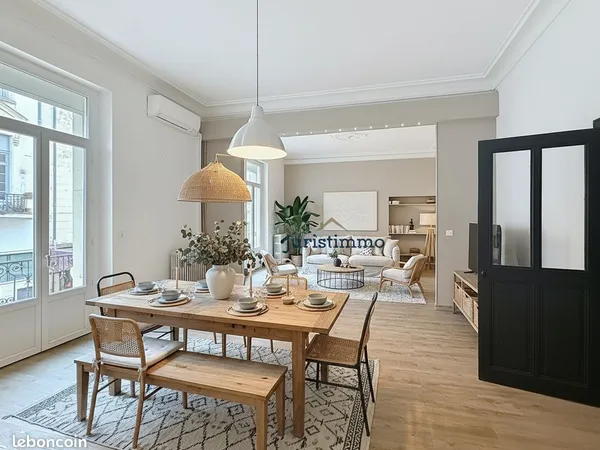 Appartement 5 pièces 158 m²