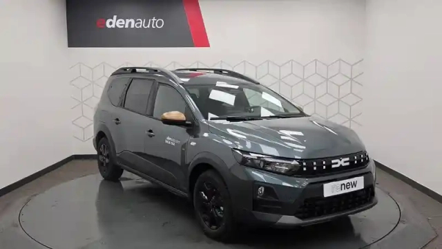 Dacia Jogger hybrid 155 7 pl