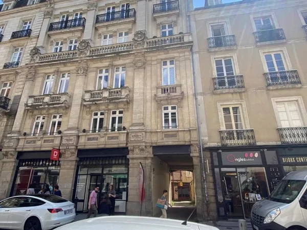 A LOUER - AGENCE GIBOIRE - PARKING HYPER CENTRE VILLE