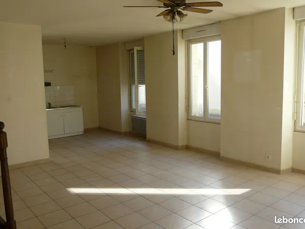 Appartement T5 en triplex
