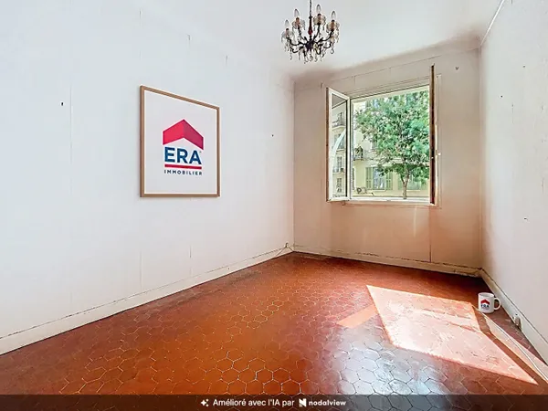Nice Riquier. 3 pièces 65 m² avec cave, proche gare et port