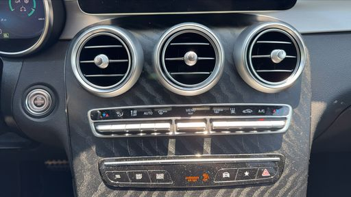 Mercedes Classe GLC 300e 320 EQ Power 4Matic 9G-DCT - Business Line – 2023 – 45498 km – Hybride rechargeable – Boîte Automatique — photo 65