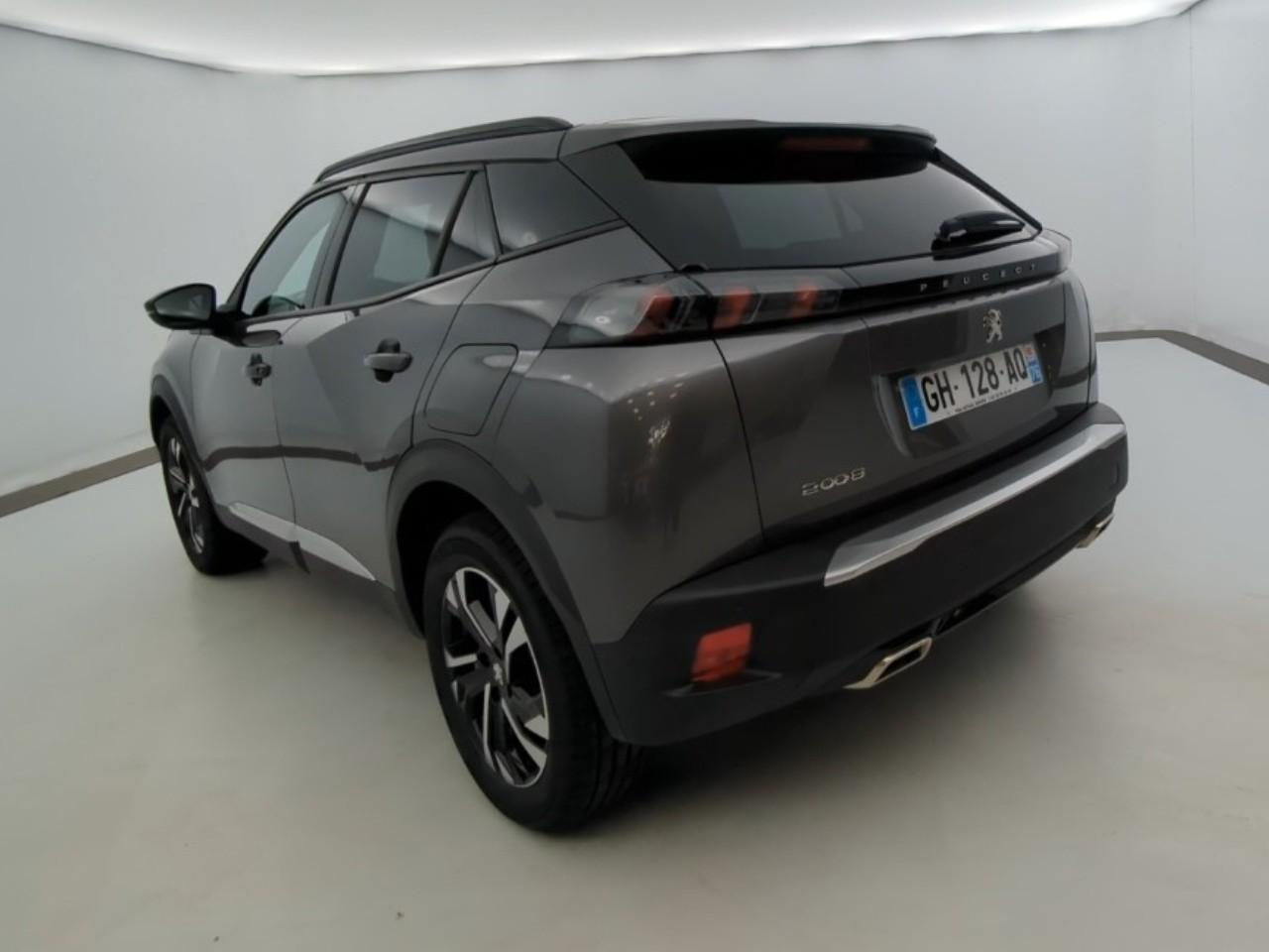 Peugeot 2008 puretech 130 s&s eat8 allure — photo 7