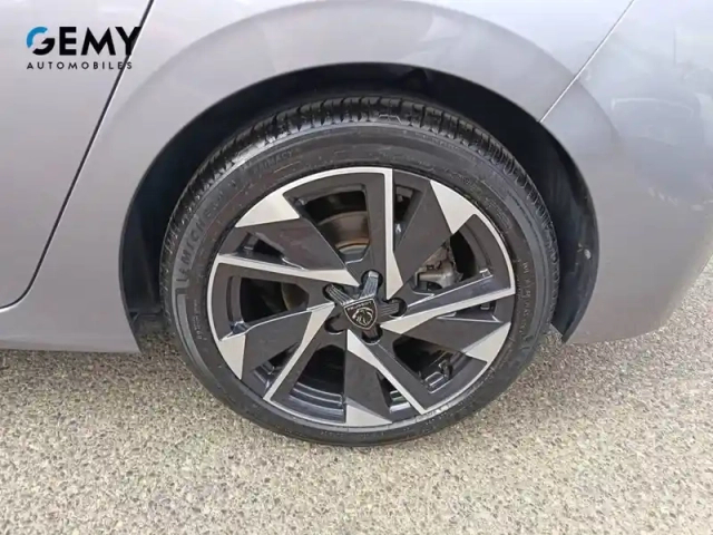 Peugeot 308 puretech 130ch s&amp;s eat8 — photo 11