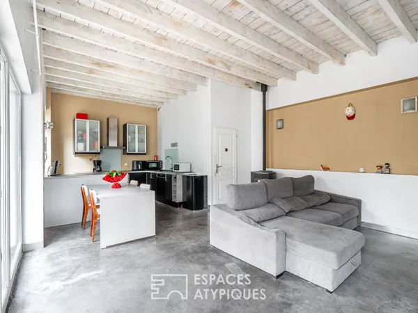 Ancienne grange réhabilitée en duplex avec terrasse