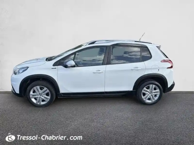 Peugeot 2008 puretech 82ch s&amp;s bvm5 signature — photo 20