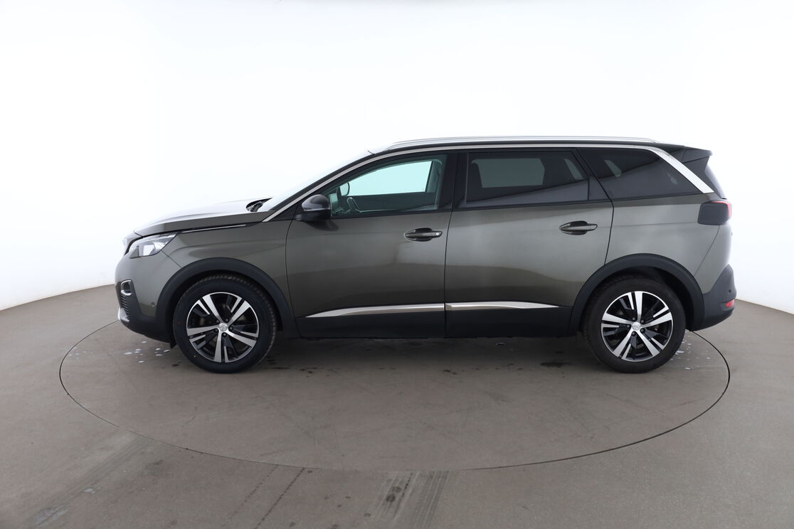 Peugeot 5008 1.5 Blue-HDi Allure — photo 2