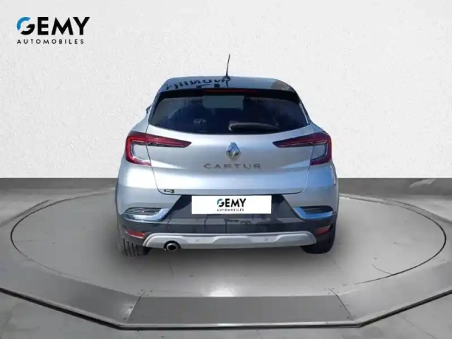 Renault Captur tce 155 edc fap — photo 5