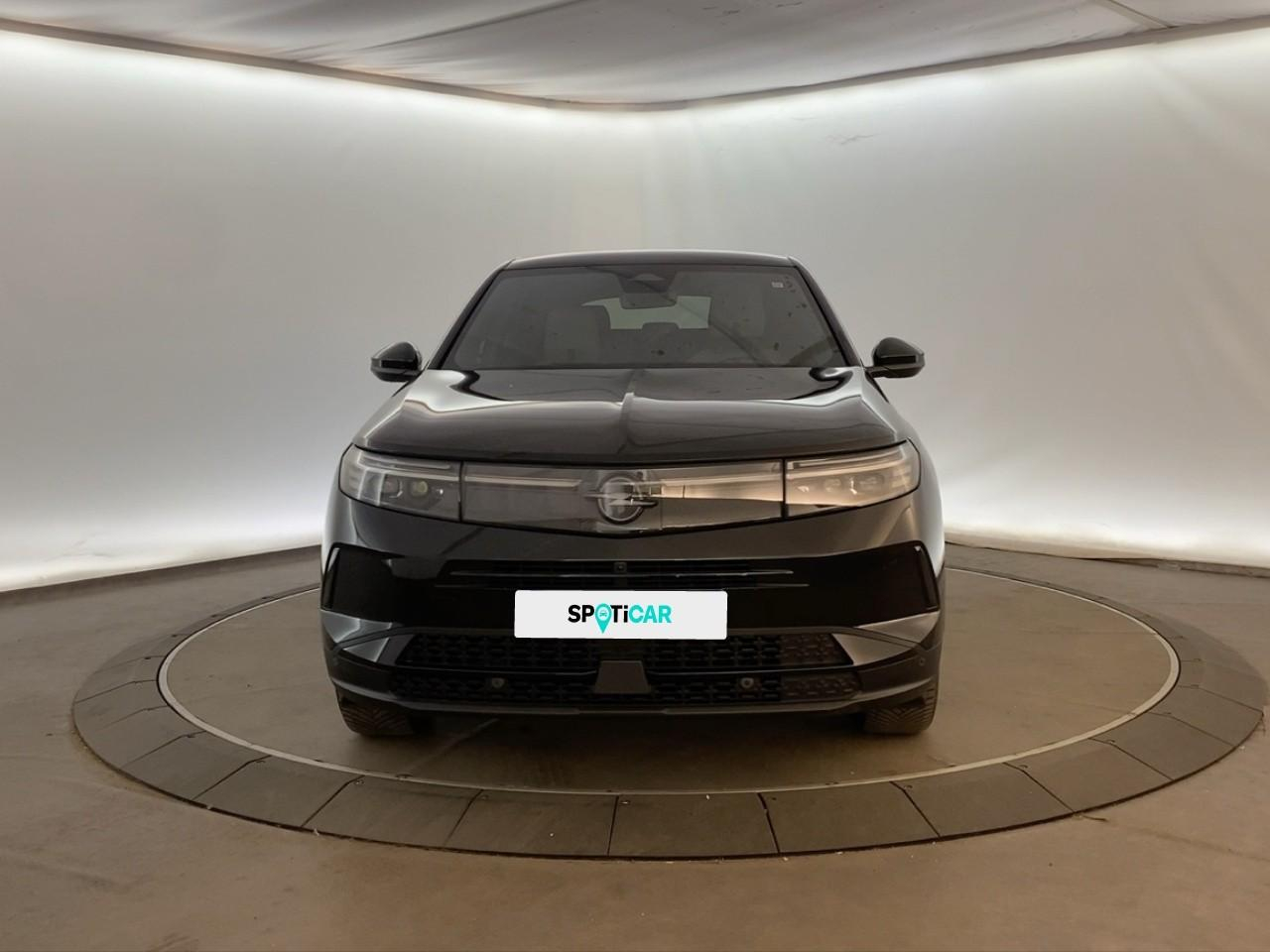 Opel Grandland 1.2 turbo hybrid 145 ch e-dct6 gs — photo 2