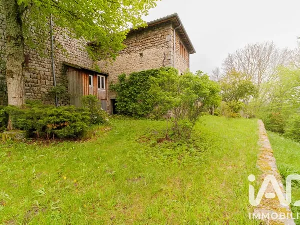Maison 12 pièces 335 m²