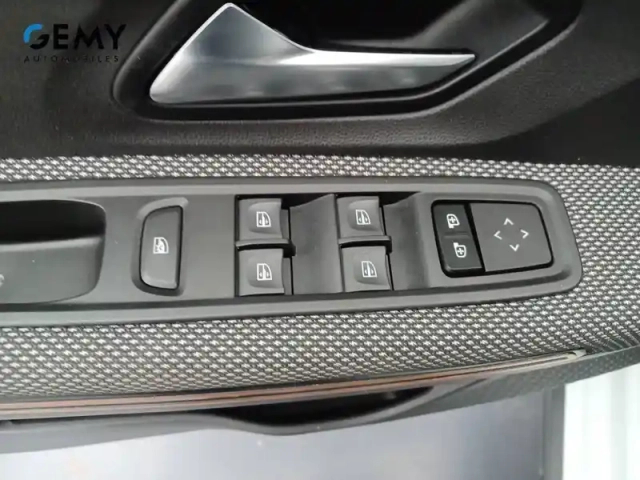 Dacia Sandero eco-g 100 - 22 — photo 47