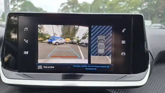 Peugeot 2008 puretech 100 s&amp;s bvm6 — photo 26