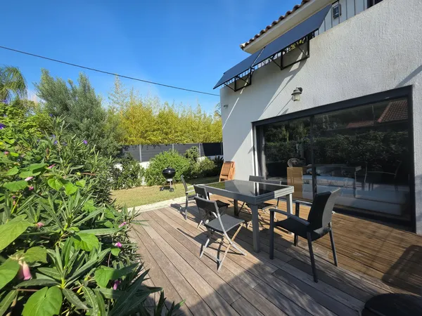 Appartement Duplex Six Fours Les Plages 4 pièce(s) 78 m2