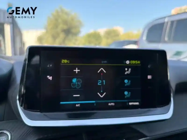Peugeot 208 electrique 50 kwh 136ch — photo 14