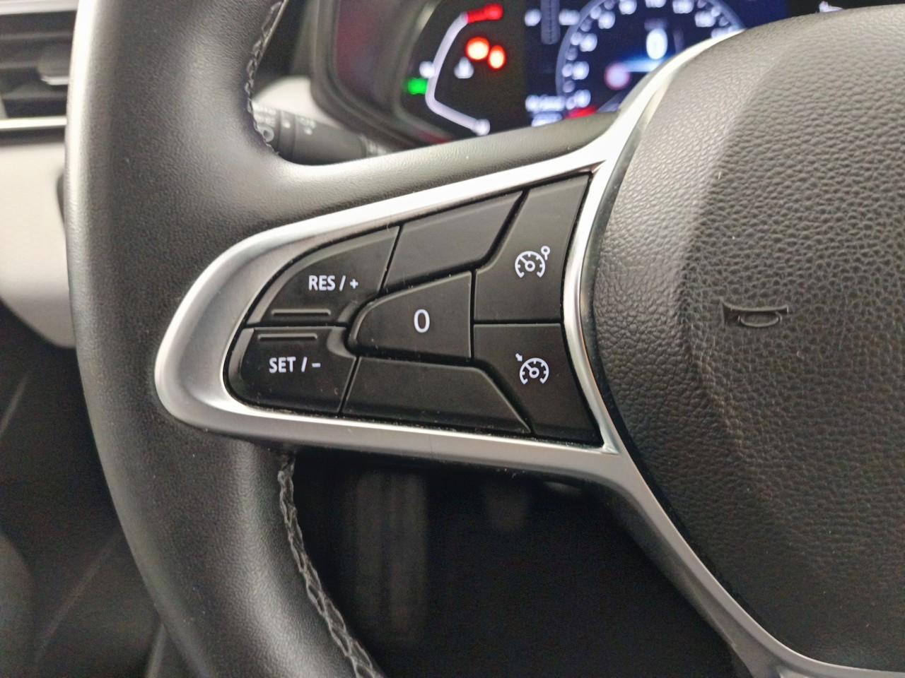 Renault Clio tce 100 gpl - 21n intens — photo 17