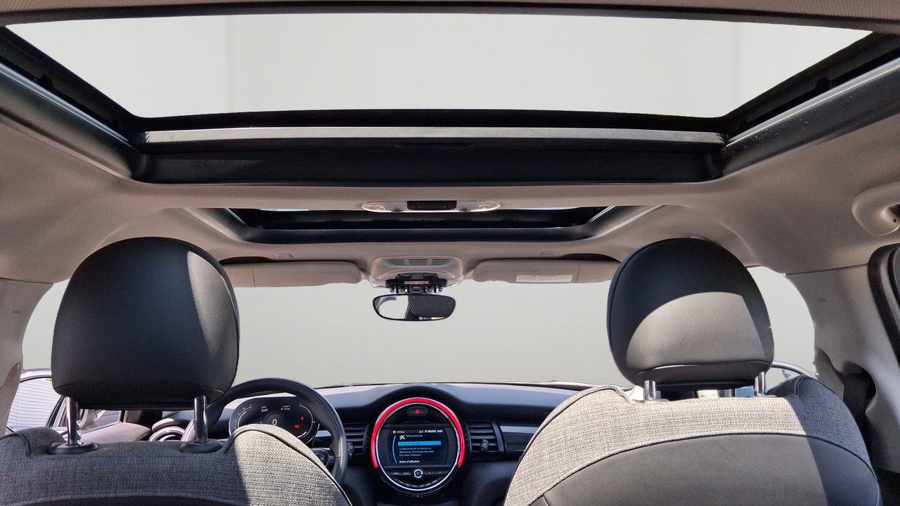 Mini Hatch 5 Portes Cooper 136 ch BVA7 — photo 19