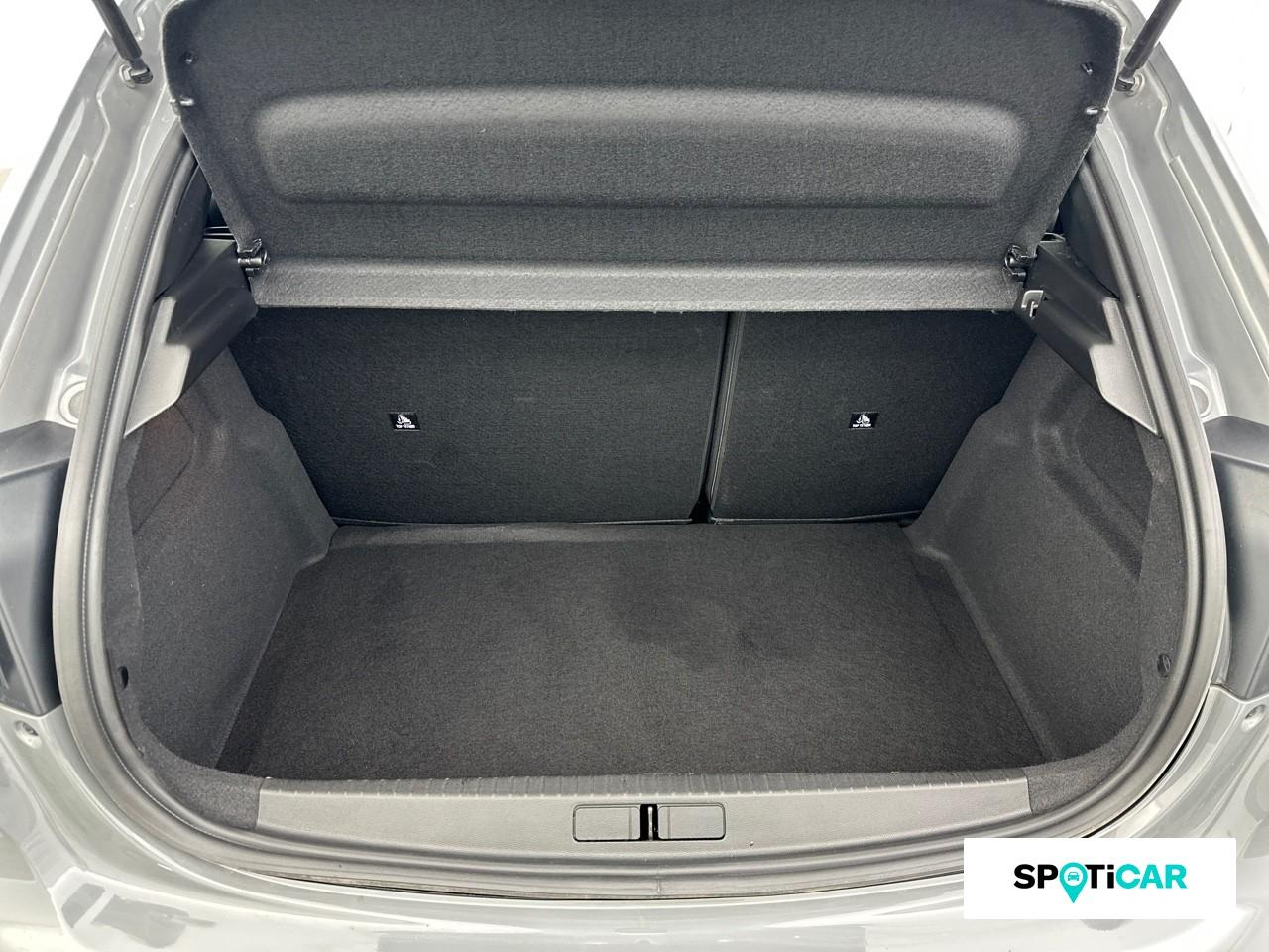 Peugeot 208 1.2 hybrid 145ch gt e-dcs6 — photo 6