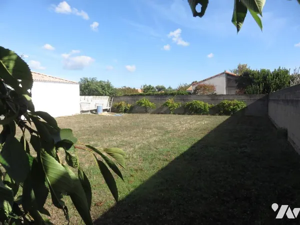 Terrain 485 m²