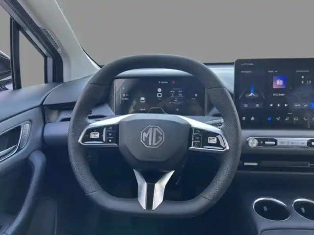 Mg Mg4 premium 64kwh 140kw — photo 12