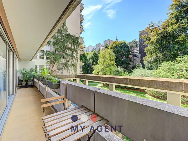 Appartement T2 au calme absolu avec balcon