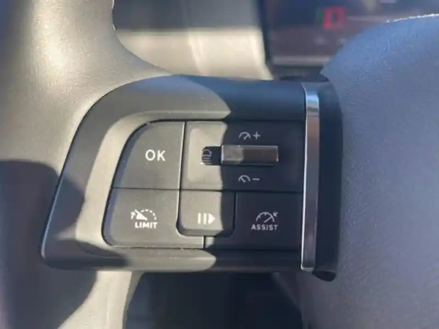 Citroën C4 moteur électrique 136ch (100 kw) shine automatique — photo 14