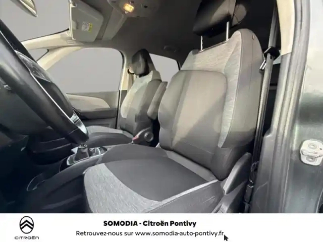 Citroën C4 Picasso puretech 130ch feel s&amp;s — photo 9