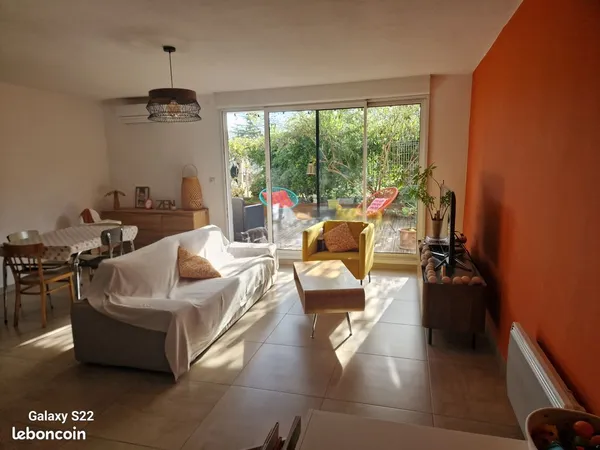 Appartement T4 de 96 m² Rénové - Jardin privatif 40 m² , Terrasse bois, Garage & Cave