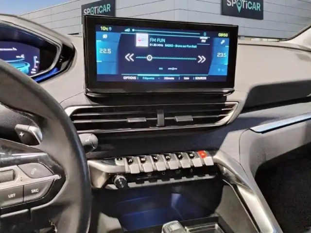 Peugeot 3008 hybrid 225 e-eat8 allure pack — photo 22