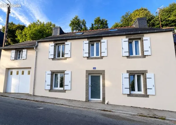 Maison rénovée avec jardin, garage, 2 chambres