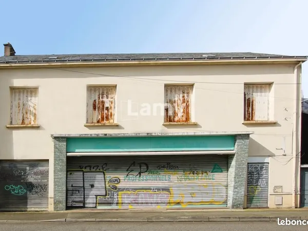 Local 250 m²