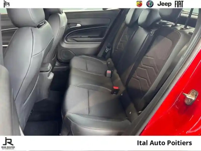 Jeep Avenger 1.2 turbo t3 100ch altitude (186?/mois après 1er loyer de 3000?) — photo 10