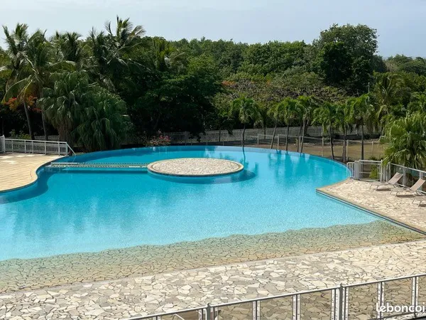 À vendre appartement St François