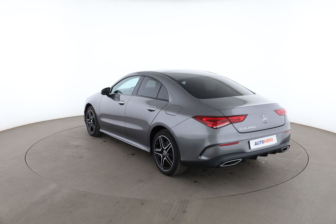 Mercedes-Benz CLA 250 e AMG Line 8G-DCT — photo 3