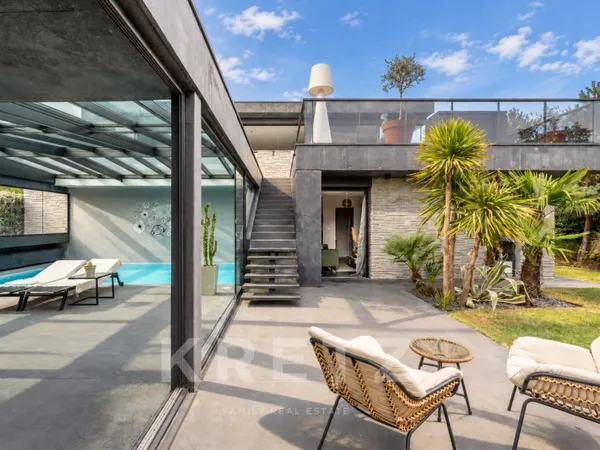 Superbe Villa contemporaine avec vue sur Lyon