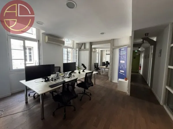 Bureaux 110 m²