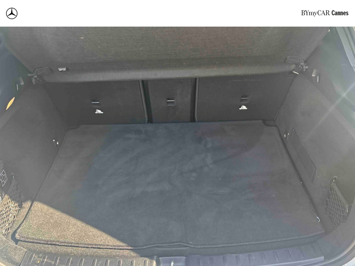 Mercedes EQA 250+ — photo 13