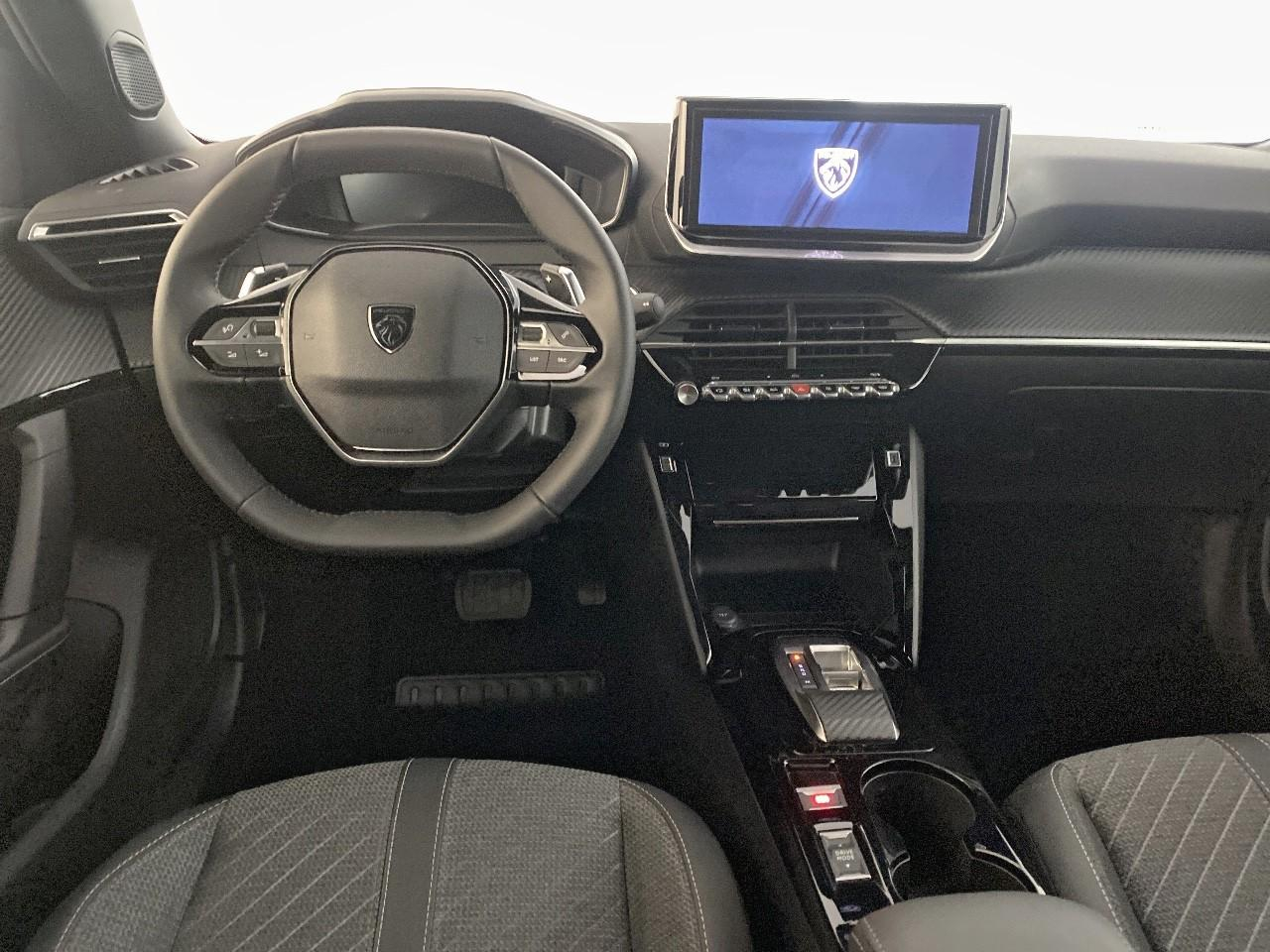 Peugeot 2008 hybrid 145 ch e-dcs6 allure — photo 8