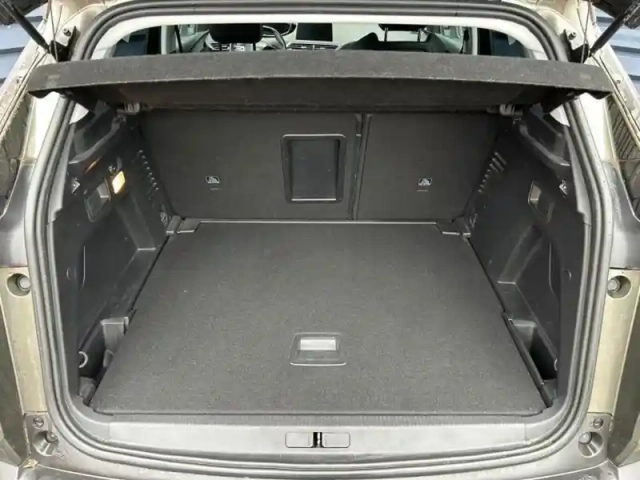 Peugeot 3008 1.2 puretech 130ch e6.c allure s&amp;s — photo 4