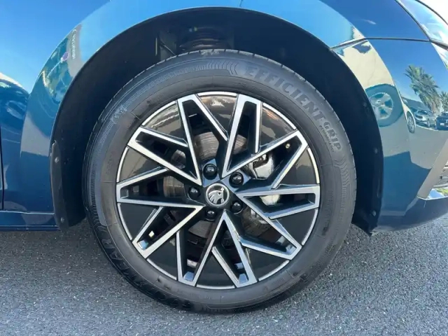 Skoda Octavia 1.5 tsi mhev e-tec 150 ch act dsg7 — photo 16