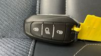 Citroen C4 BlueHDi 130ch S&S Shine EAT8 — photo 16
