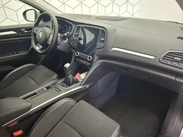 Renault Megane mégane iv berline tce 140 fap - 21n — photo 25